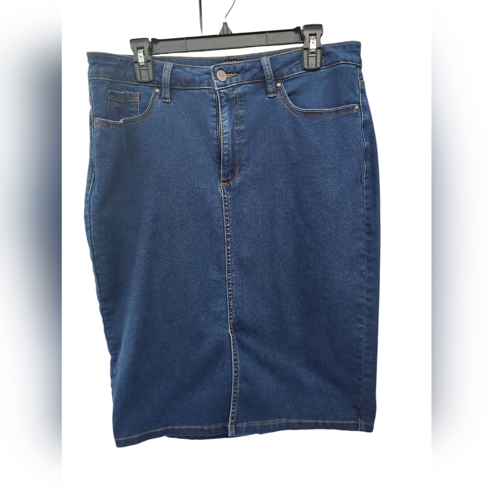 Jones New York Denim Skirt Size 12
